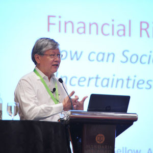Andrew Sheng (Distinguished Fellow, Fung Global Institute, Hong Kong) gives his talk, "Financial risk - Global deal breaker."